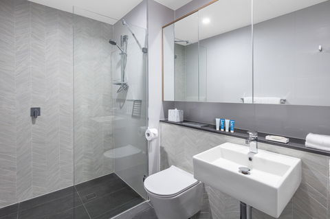 Meriton Suites Sydney Airport - Holiday Adelaide 7