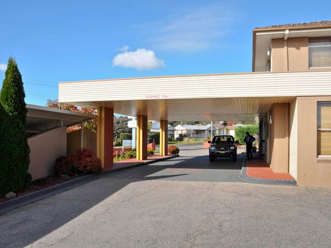 Ibis Styles Orange - Holiday Adelaide 0
