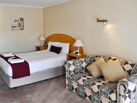 Ibis Styles Orange - Holiday Adelaide 3