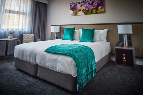 The Remington Orange - Holiday Adelaide 2