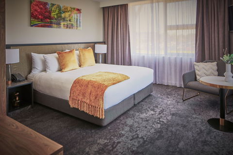 The Remington Orange - Holiday Adelaide 9
