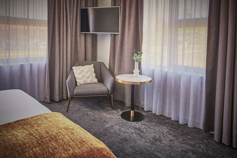 The Remington Orange - Holiday Adelaide 10