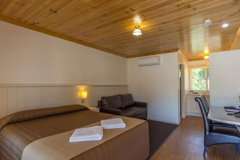 Black Gold Country Cabins And Motel - Holiday Adelaide 4