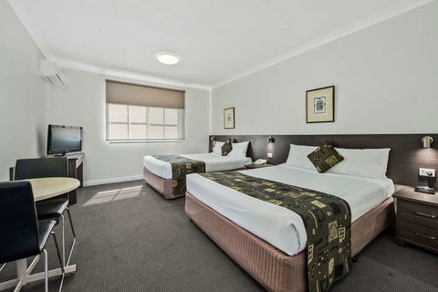 Comfort Inn Dandenong - Holiday Adelaide 6