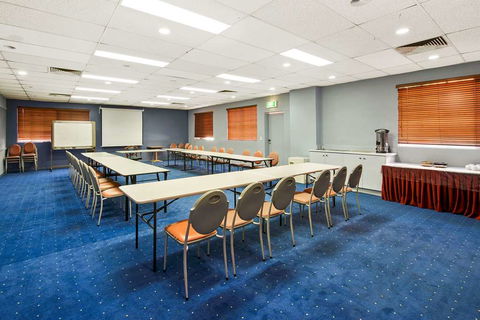 Comfort Inn Dandenong - Holiday Adelaide 13