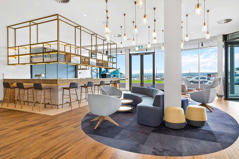 Hilton Garden Inn Albany - Holiday Adelaide 4