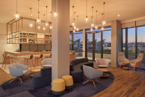 Hilton Garden Inn Albany - Holiday Adelaide 14