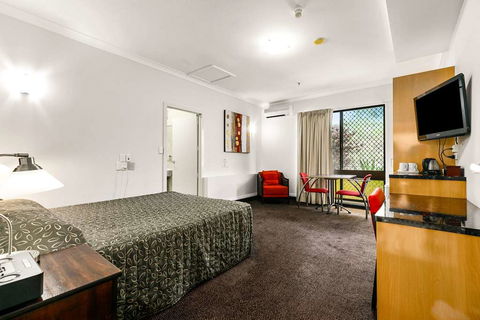 Comfort Inn Parklands Calliope - Holiday Adelaide 7