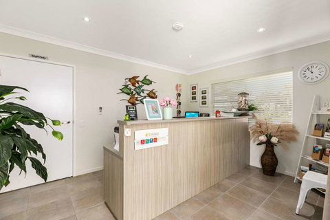 Econo Lodge Beachside - Holiday Adelaide 3