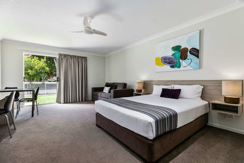 Econo Lodge Beachside - Holiday Adelaide 7