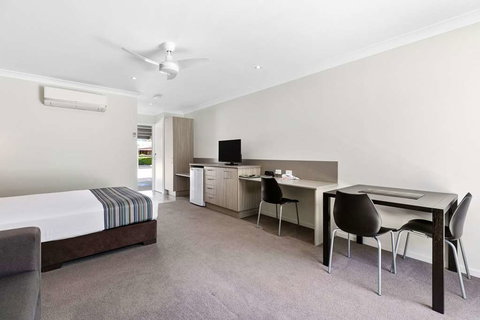 Econo Lodge Beachside - Holiday Adelaide 9