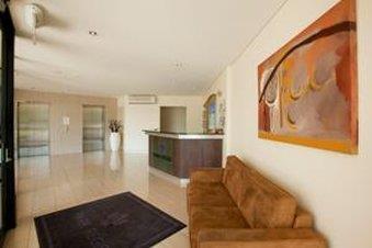 Piermonde Apartments, Cairns - Holiday Adelaide 4