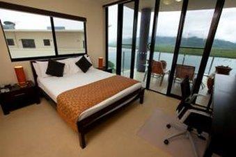Piermonde Apartments, Cairns - Holiday Adelaide 7