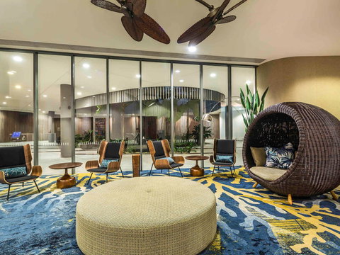 Sebel Cairns Harbour Lights - Holiday Adelaide 3