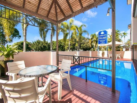 Cairns City Palms - Holiday Adelaide 4