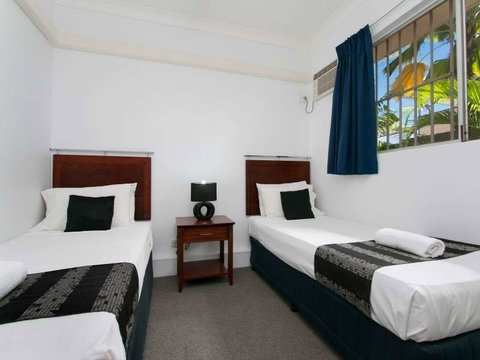 Cairns City Palms - Holiday Adelaide 7