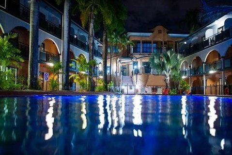 Palm Royale Cairns - Holiday Adelaide 6