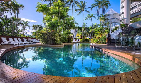 Rydges Esplanade Resort Cairns - Holiday Adelaide 8