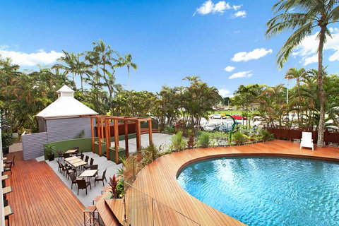 Rydges Esplanade Resort Cairns - Holiday Adelaide 9