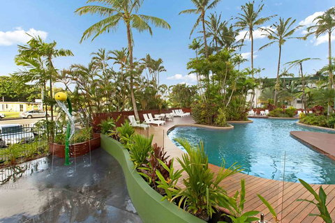 Rydges Esplanade Resort Cairns - Holiday Adelaide 10