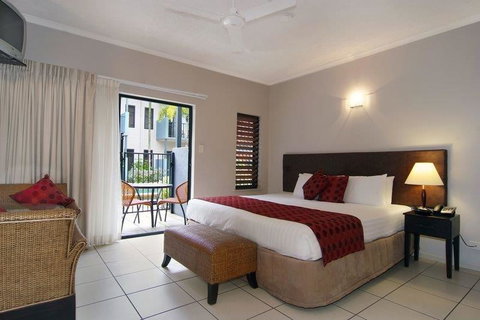 Southern Cross Atrium Apartments - Holiday Adelaide 4