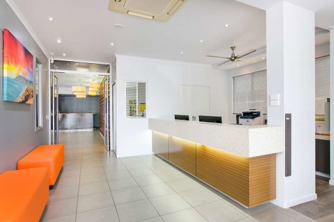 Comfort Inn Cairns City - Holiday Adelaide 2