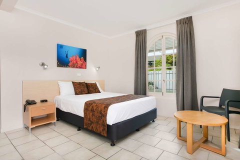 Comfort Inn Cairns City - Holiday Adelaide 3
