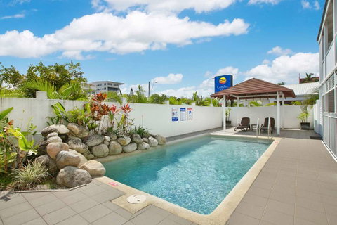 Comfort Inn Cairns City - Holiday Adelaide 12