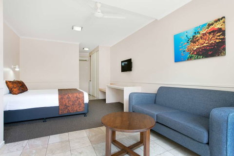 Comfort Inn Cairns City - Holiday Adelaide 16