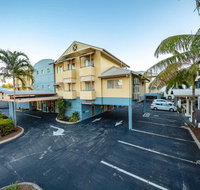 Cairns Queenscourt - Holiday Adelaide