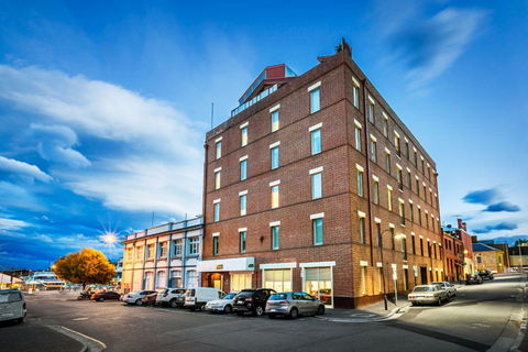 Quest Waterfront Serviced Apartments - Holiday Adelaide 0