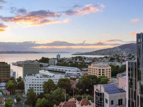 Moevenpick Hotel Hobart - Holiday Adelaide 0