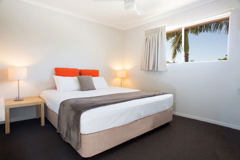 Noosa Sun Motel & Holiday Apartments - Holiday Adelaide 1