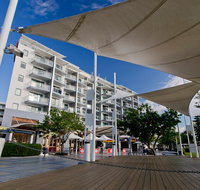 Oaks Waterfront Resort - Holiday Adelaide