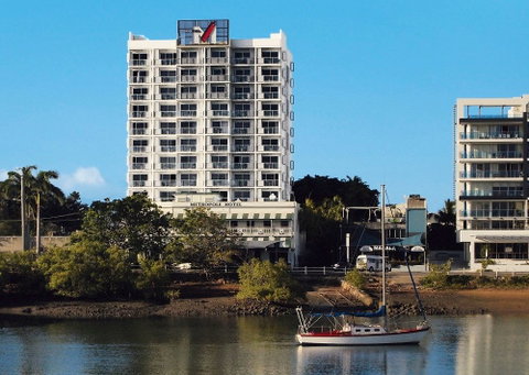 Oaks Metropole Hotel - Holiday Adelaide 0
