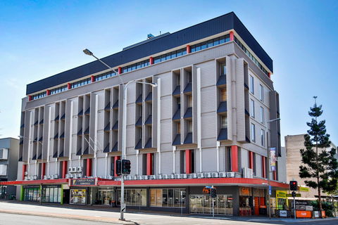 Madison Plaza Townsville - Holiday Adelaide 2