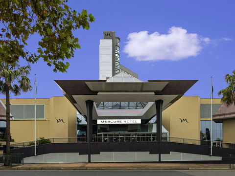 Mercure Sydney Bankstown - Holiday Adelaide 0