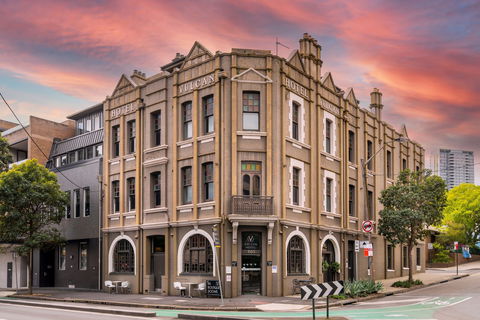 The Vulcan Hotel - Holiday Adelaide 0
