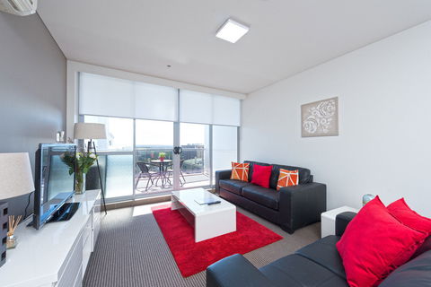 Astra Apartments North Sydney - Holiday Adelaide 0