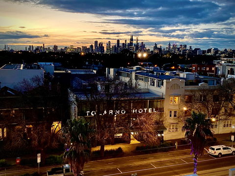 Tolarno Hotel - Holiday Adelaide 1