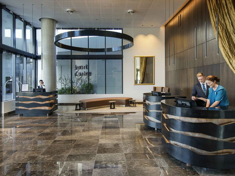 Pullman Brisbane Airport Hotel - Holiday Adelaide 0