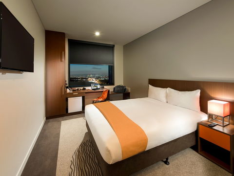 Ibis Brisbane Airport Hotel - Holiday Adelaide 2