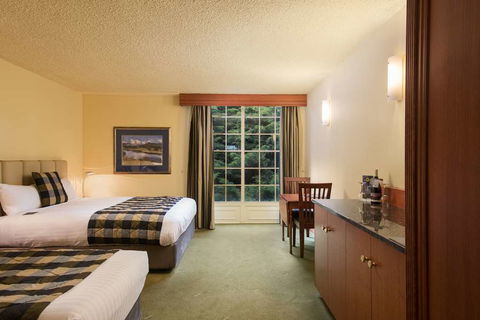 Country Club Tasmania - Holiday Adelaide 5