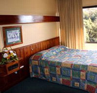 Village Family Motor Inn - Holiday Adelaide