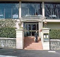 Commodore Regent Motor Inn - Holiday Adelaide