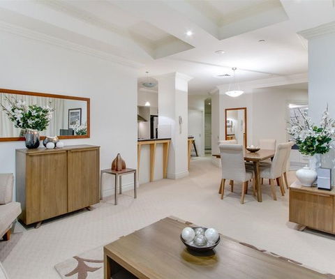 MacArthur Chambers - Holiday Adelaide 1