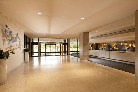 Hilton Adelaide - Holiday Adelaide 2
