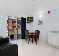 Cairns City Palms - Holiday Adelaide