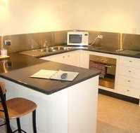 Reef Gateway Apartments Cairns - Holiday Adelaide