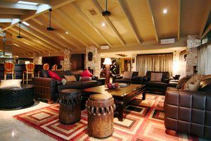 Trinity Beach Palace - Holiday Adelaide 1